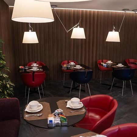 Stendhal Luxury Suites Roma Exterior foto